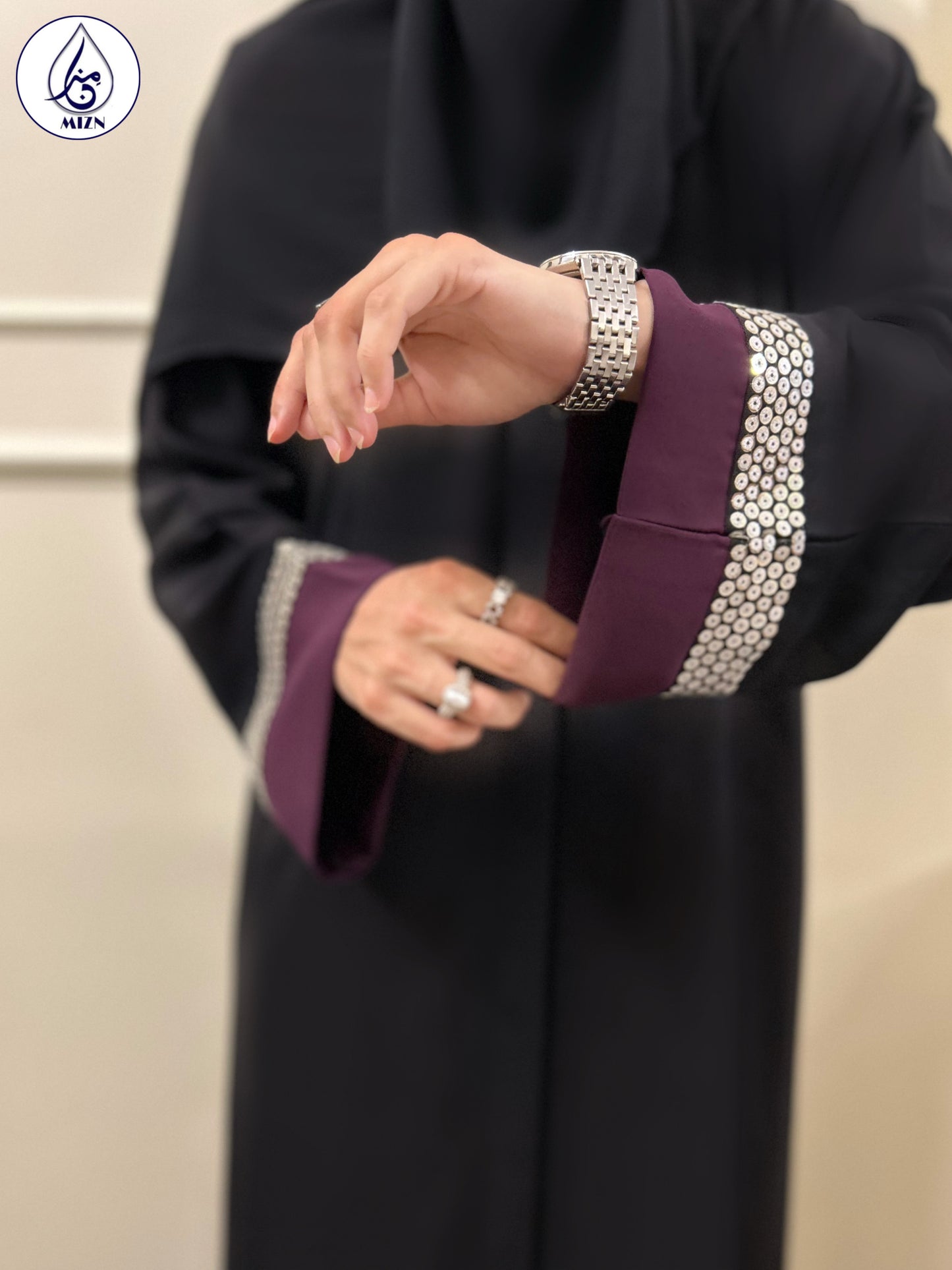 ORNATE ABAYA