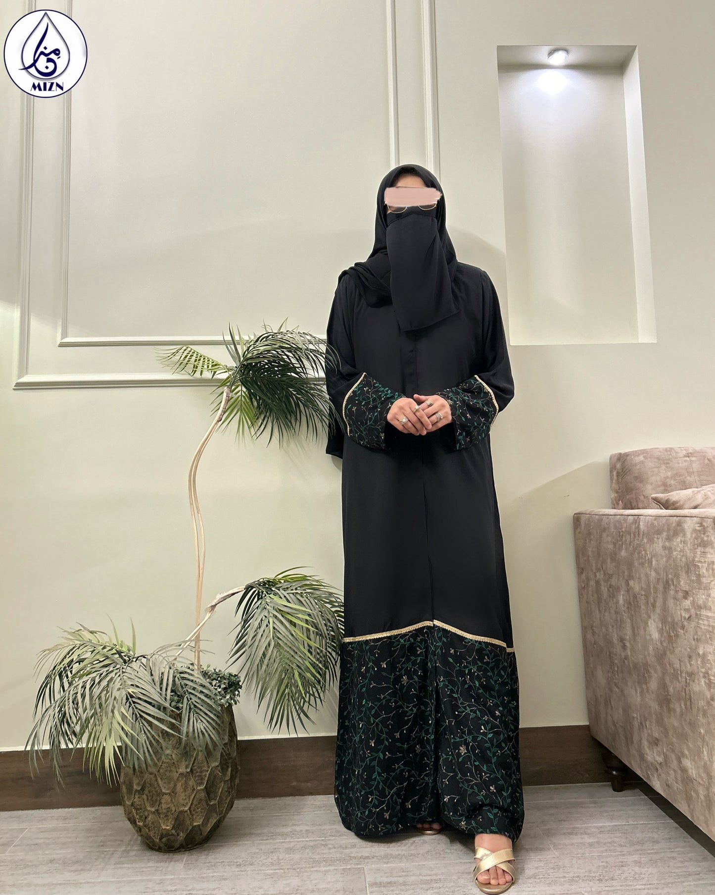GREEN ZARI ABAYA