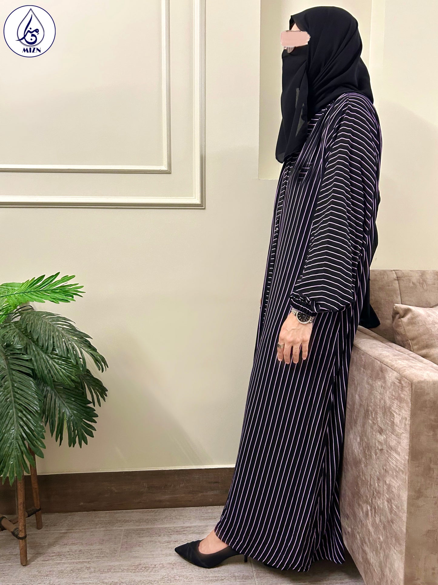 AURA ABAYA 2