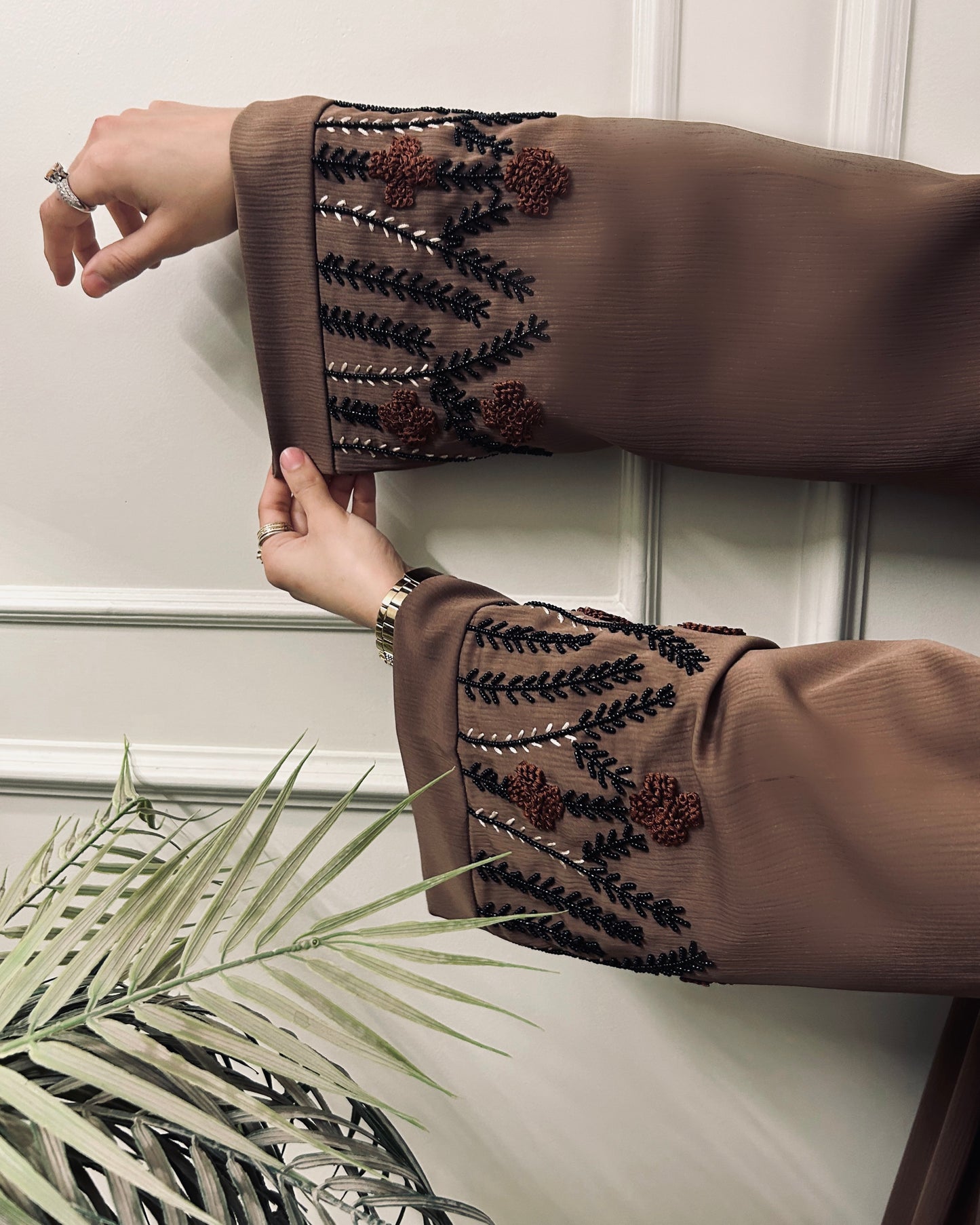 MUSHK ABAYA
