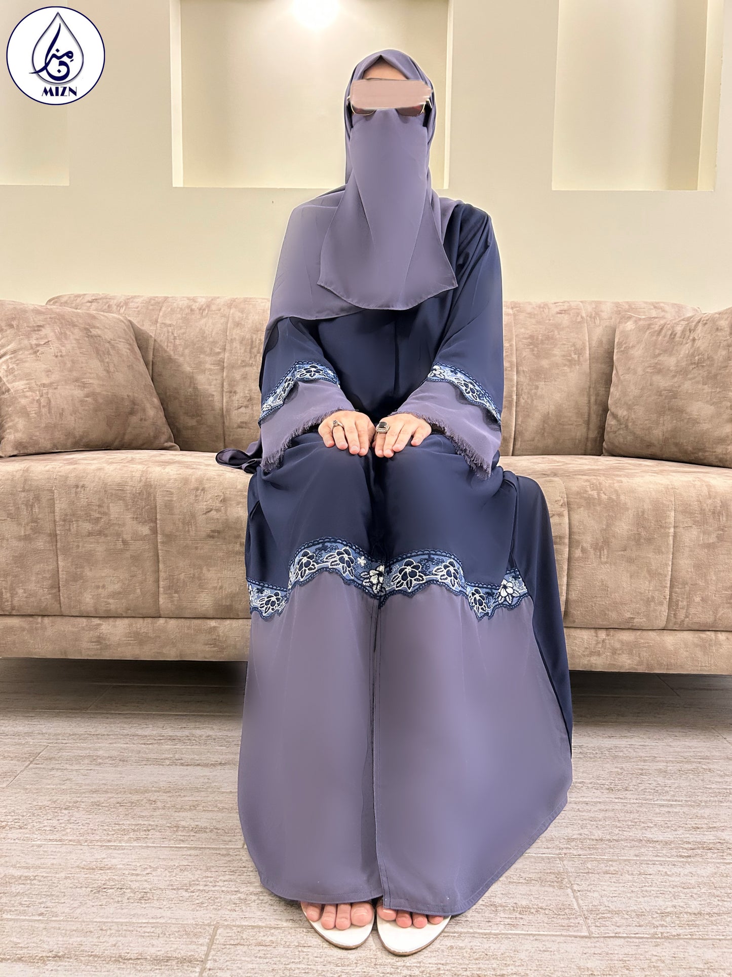 MINA ABAYA