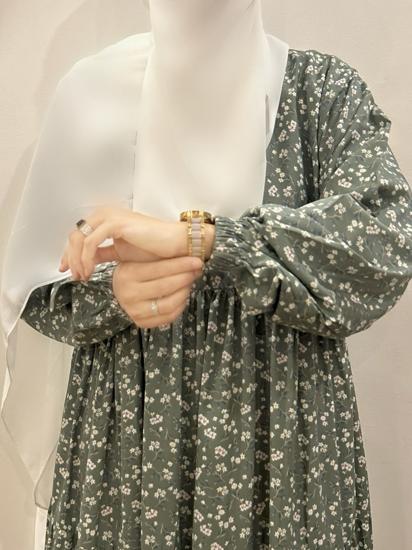 MINT ABAYA