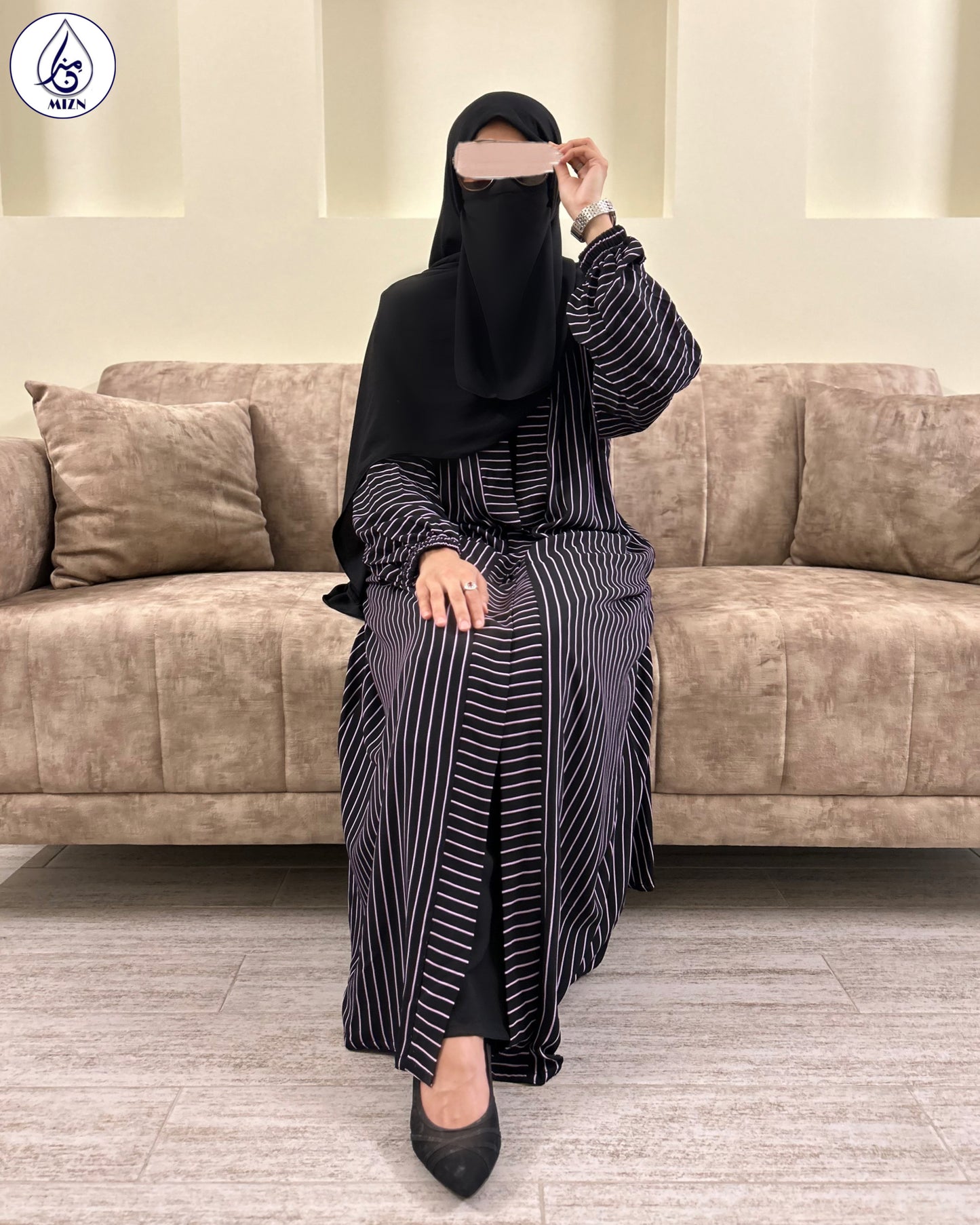 AURA ABAYA 2