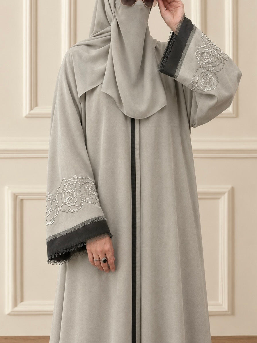ESME ABAYA