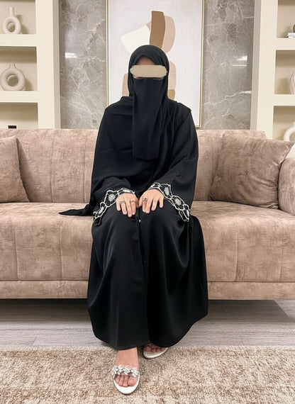 BLACK ROSETTE ABAYA