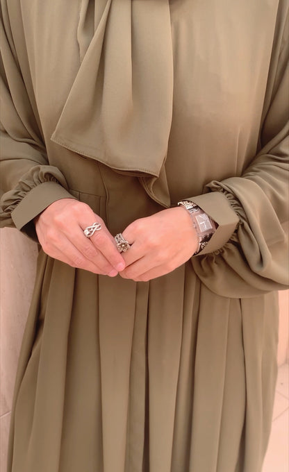 OlLIVE BOXPLEAT