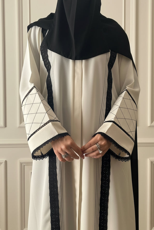 NOOR ABAYA