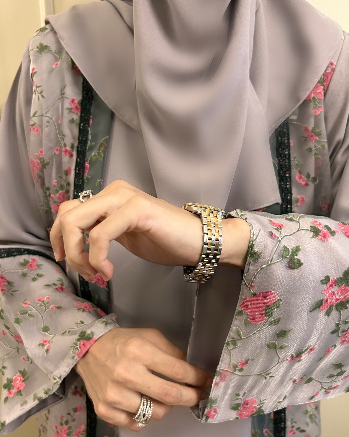 ESHAL ABAYA 🌸