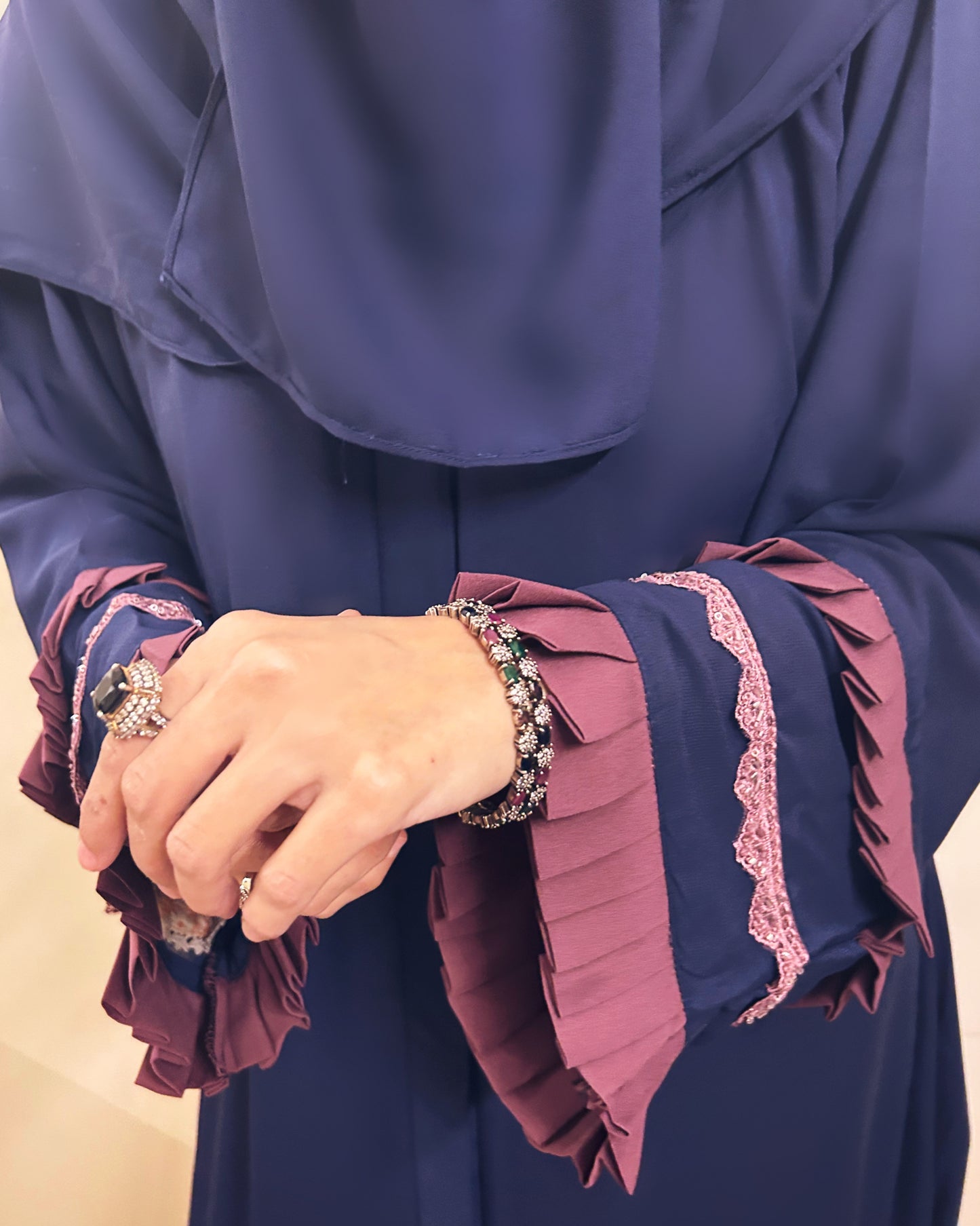 SERENA ABAYA