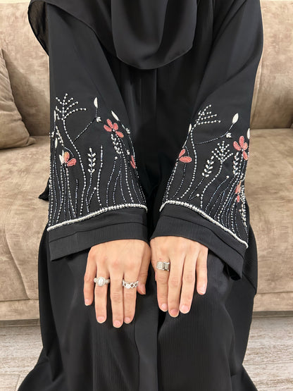 LAYL ABAYA 2