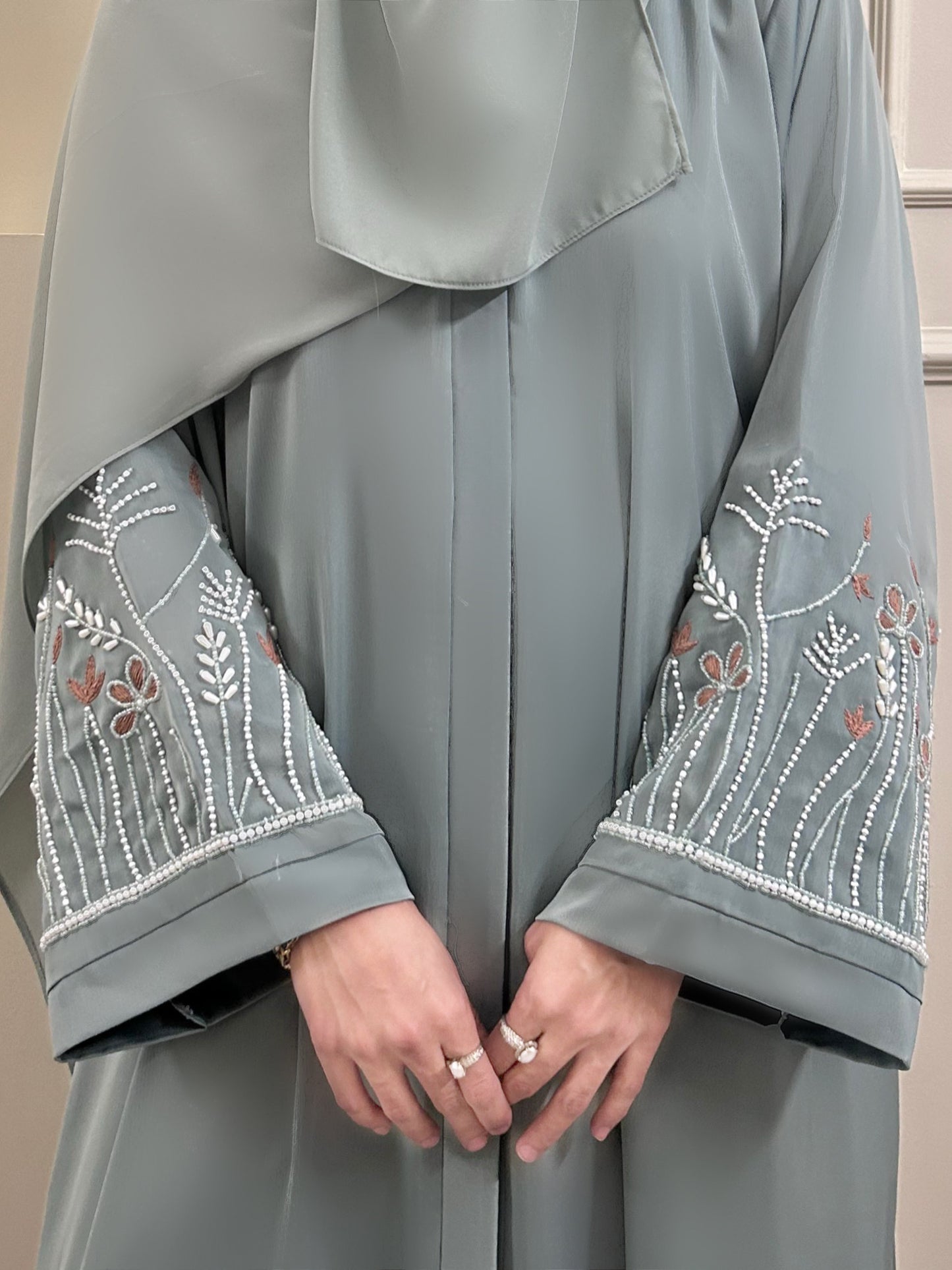 JADE ABAYA 2