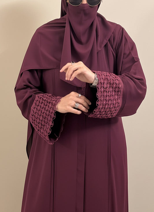 CRIMSON ABAYA