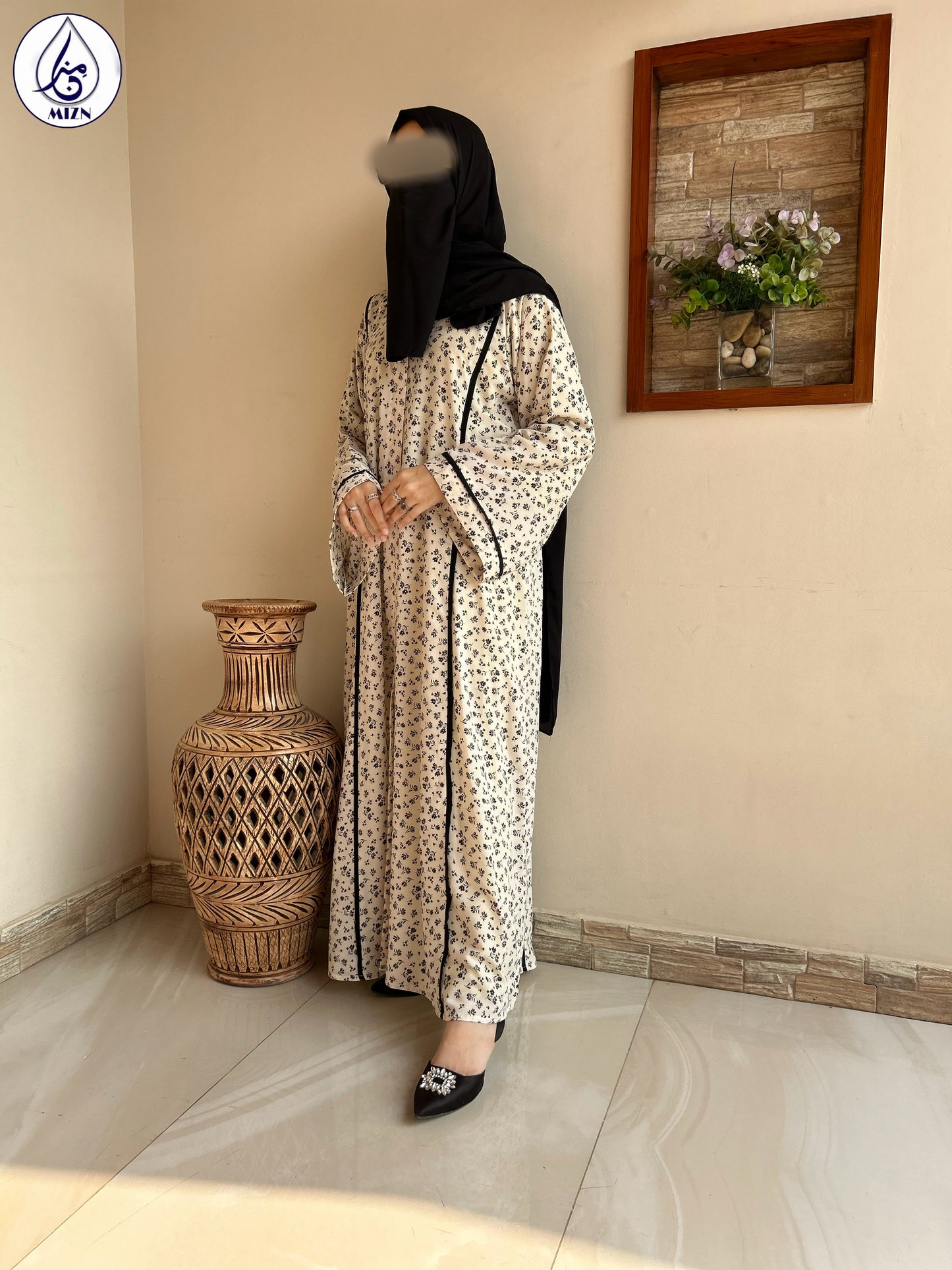 NOOR ABAYA